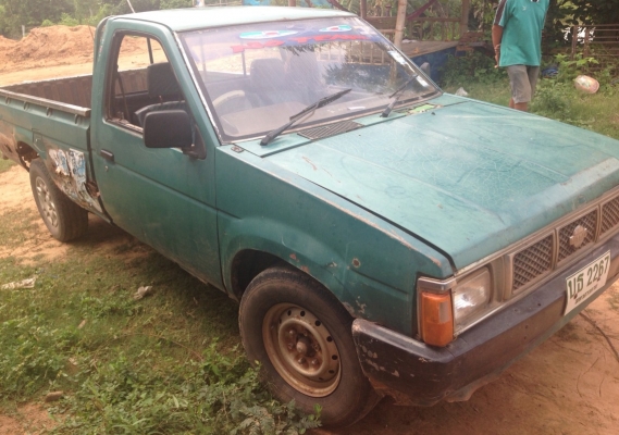 ***ขายแล้วครับขอบคุณ Truck2hand ขายตอนเดียว เข้าไร่เข้าสวน ตามสภาพ Big m td25 ฝาขาว เครื่องเดิมๆแห้งดี ติดง่าย แรงดี  เกียร์ดี ไม่หลุด ช่วงล่างใช้ได้ คัสซีมีตำหนิ ปะมา (ตามรูป) กระบะพื้นผุนิดหน่อย หัวบางภายในสวย คอนโซลสวย ยางพอใช้ สีพอใช้ ทะเบียนขาด ไม่ถึ