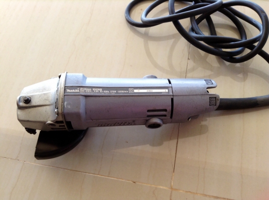 มาอีกแล้วคับ หินเจียร์ 4" ยี่ห้อมากีต้า รุ่น 9500NB รุ่นใหม่ล่าสุด