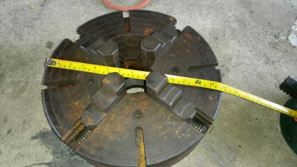 ขาย 4 จับแท่นกลึงขนาด 14 นิ้ว