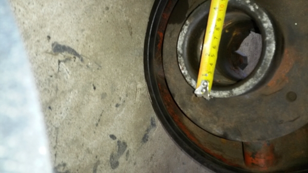 ขาย 4 จับแท่นกลึงขนาด 14 นิ้ว