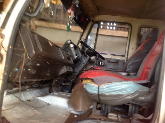 ISUZU ROCKY FTR เครื่อง 165 แรงม้า ยาง 900 เบรคทิฟฟี่ เพาเวอร ยาว 5.5 เมตร ISUZU ROCKY FTR เครื่อง 165 แรงม้า ยาง 900 เบรคทิฟฟี่ เพาเวอร ยาว 5.5 เมตร