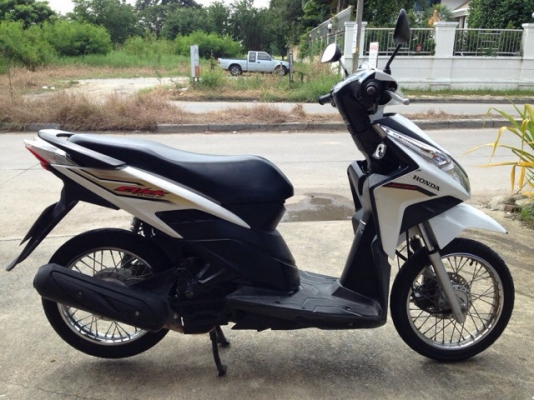 ขาย Click110i ปี52 รถบ้านเครื่องเดิมๆ ทะเบียนครบ