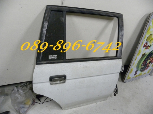 ขายประตูหลัง Mitsubishi G-Wagon ตัวนอก
