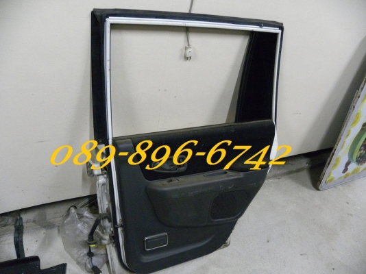 ขายประตูหลัง Mitsubishi G-Wagon ตัวนอก ขายประตูหลัง Mitsubishi G-Wagon ตัวนอก