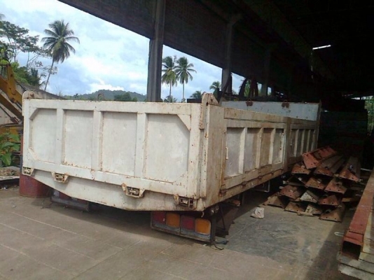 ขาย กะบะดั้ม สามมิต  สนใจติดต่อ 081 - 6079515