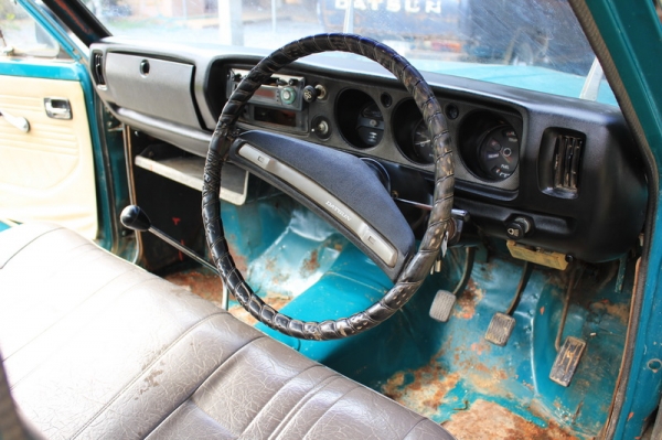 //// ขาย datsun620 ไฟนอนทะะเบียนพร้อมโอน แห้งๆ พร้อมลุย ////