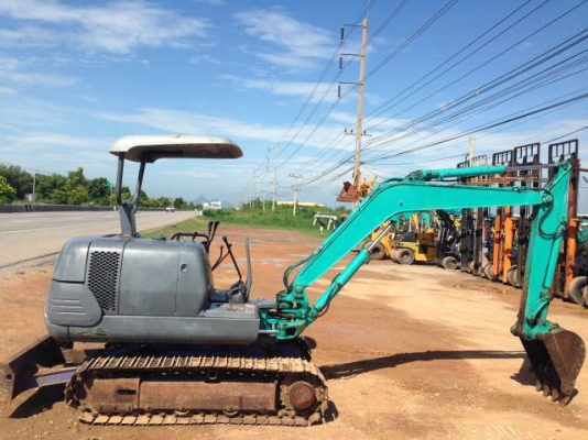 ขายรถแบคโฮ KOMATSU PC30-7 นำเข้าจากญี่ปุ่น 100 \%แทร็คเหล็ก ปั้มนิ้ว มีVDO การทำงานให้ชมครับ ติดต่อ 081-2990958