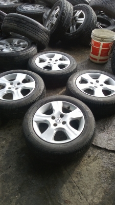 ขายล้อขอบ15 4รู100 พร้อมยางชุดละ2900