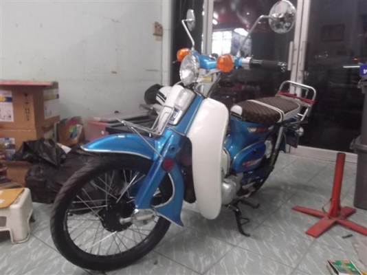 ขาย C70 เครื่องไทเกอร์ 125 สต๊าทมือสต๊าทเท้าสภาพสวยๆมีเล่มทะเบียนภาษีขาดไม่ถึงปี อยู่ชลบุรี