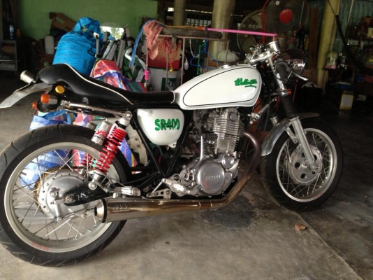 ขายsr400 คาเฟ่สนใจติดต่อดูรถได้เลยคับ แรงสุดๆ