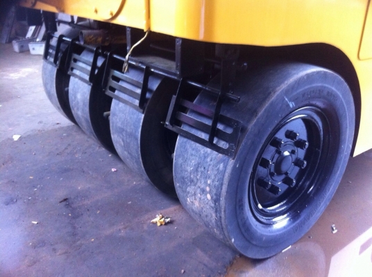 ขายด่วนรถบดล้อยาง7ล้อWATANABE WP15WE พร้อมใช้ เอกสารแจ้งจำหน่าย เก่าญี่ปุ่น