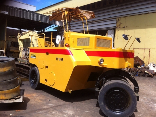 ขายด่วนรถบดล้อยาง7ล้อWATANABE WP15WE พร้อมใช้ เอกสารแจ้งจำหน่าย เก่าญี่ปุ่น