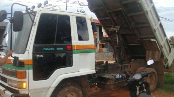 ขาย isuzu rocky 6he 195