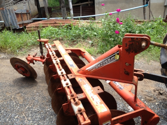 ขาย 45 di  สภาพดี แน่น สีเดิมๆทั้งคัน  ส่งให้ฟรี ครับ