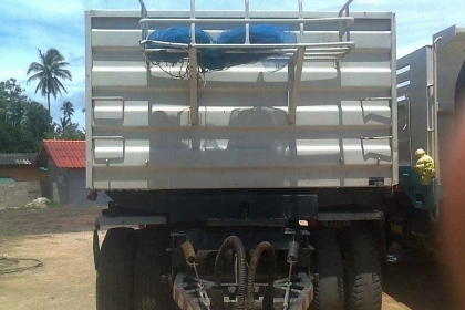 ลูกพ่วงดั้มสามมิตร 2คานยาว6เมตร สีเดิม ปี49 สภาพสวย