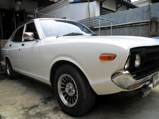 ขาย Datsun 160j 4ประตู ทะเบียนแท้พร้อมโอน ครับ ขาย Datsun 160j 4ประตู ทะเบียนแท้พร้อมโอน ครับ