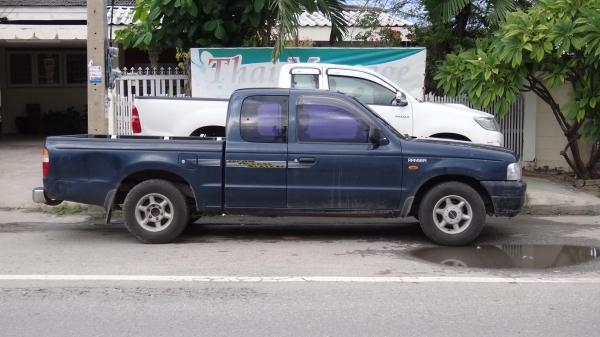 ขาย ford ranger ปี46  (2003)     230000 บาท