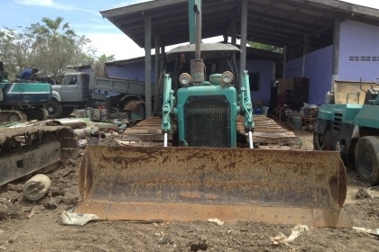 ขาย CAT D4D รถใช้งานอยู่ เครื่องดี รถติดง่าย ใบแทร็กเต็ม เครื่องดีช่วงล่างดี ราคาต่อรองได้