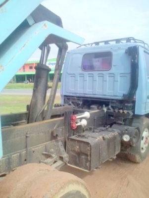 ขายหกล้อดัมพ์ NKR58E เครื่อง 4BE1 110 แรง F หลัง พวงมาลัยพาวเวอร์ ขายหกล้อดัมพ์ NKR58E เครื่อง 4BE1 110 แรง F หลัง พวงมาลัยพาวเวอร์