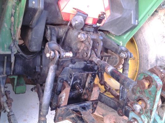 JOHNDEAR 5310 ปี51 อุปกรณ์ 4ชิ้น หาง6 หาง3ผานยกร่อง ใบดัน ภาษี57 JOHNDEAR 5310 ปี51 อุปกรณ์ 4ชิ้น หาง6 หาง3ผานยกร่อง ใบดัน ภาษี57