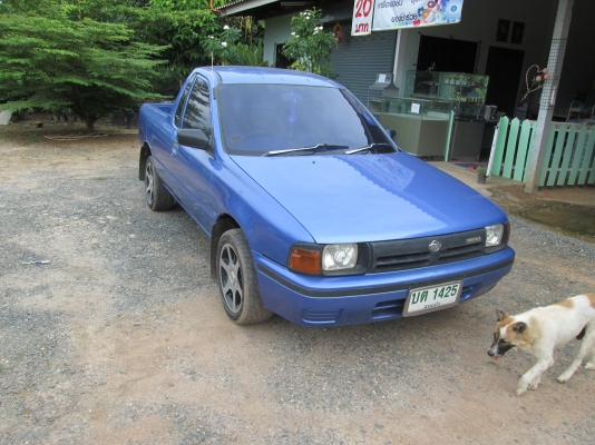 ขายนิสสัน   NV  1.6 เล็กกะทัดรัด   เดิมๆเลยครับ