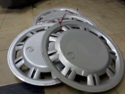 กระทะล้อเหล็กขอบ 15 ของ VOLKSWAKEN