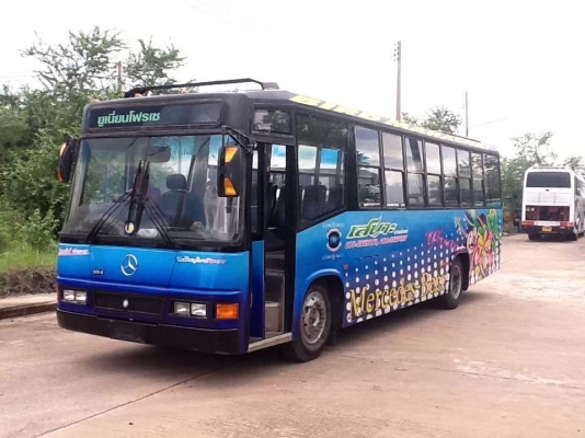 ขายรถพัดลมยาว 9.5เมตร เบนซ์ห้าง เหมาะสำหรับรับนักเรียน  ขับง่ายมากๆ ราคาคุยกันได้
