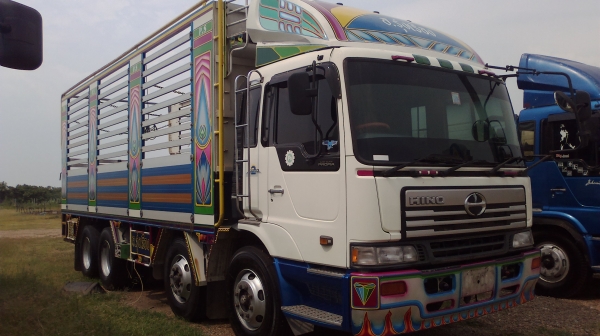 รถสวยพร้อมใช้งาน