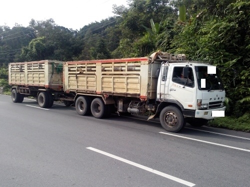 ขายรถสิบล้อ MITSUBISHI M6 260 แรง ปี 2552 พ่วงแม่ลูก 2 คานกระบะอู่พิรุฬห์