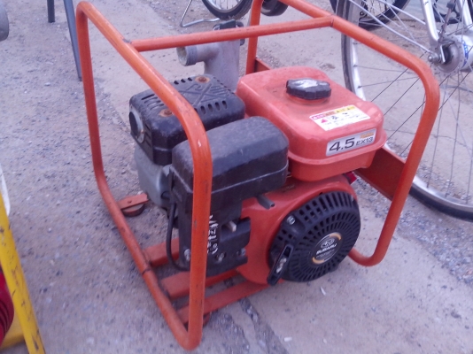 ขายเครื่องสูบน้ำ  1 นิ้ว  สภาพสวยพร้อมใช้ เก่าญี่ปุ่นครับ