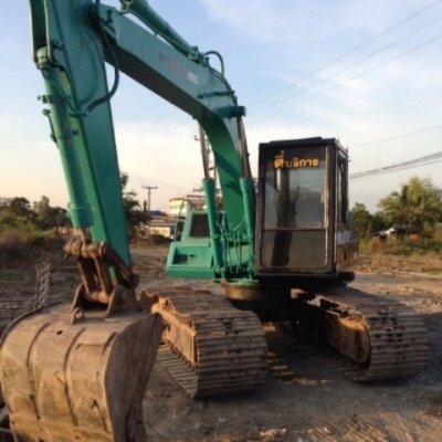 ขาย 100L-3 รถใช้งานอยู่ มีแอร์พร้อม ช่วงล่างดี ลอลเลอร์ใหม่หมด เครื่องดี ราคาต่อรองได้