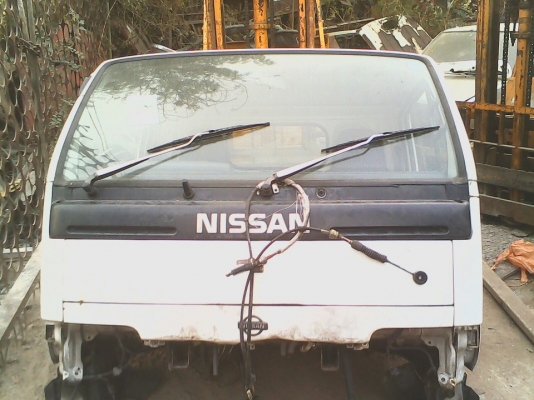 NISSAN ATLAS  ขายพร้อมตัวดีดหัวเก๋ง แปลงใส่ DYNA  4 ล้อได้เลยครับ