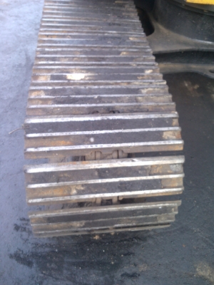 ขายด่วน komatsu 12ht เครื่องปั้มดี ตัวเดินดี ช่วงล่างเต็ม พร้อมใช้งาน ขายด่วน komatsu 12ht เครื่องปั้มดี ตัวเดินดี ช่วงล่างเต็ม พร้อมใช้งาน