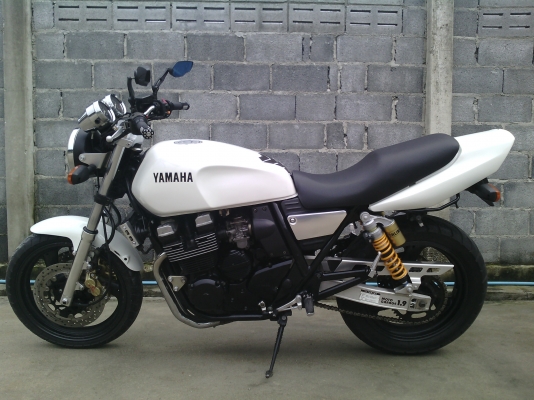 ขาย XJR 400 ปี 98 อินวอยครบเครื่องจบระบบไฟจบมีของแต่ง ราคา62000 ขาย XJR 400 ปี 98 อินวอยครบเครื่องจบระบบไฟจบมีของแต่ง ราคา62000