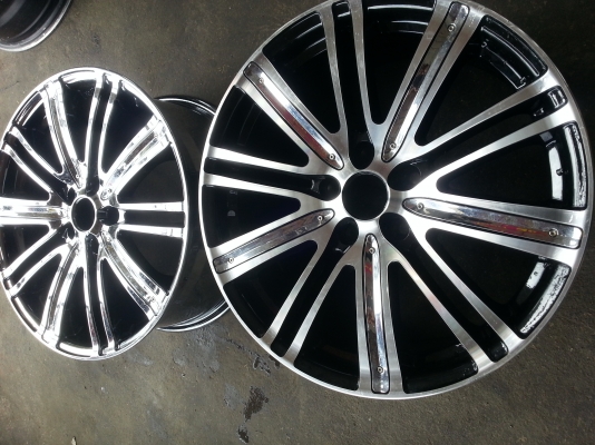 แม็กขอบ 18 5รู114 มี 1คู่ ราคา 2,700บาท