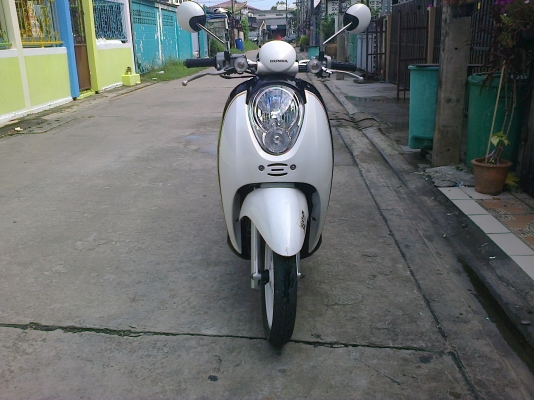 ขายscoopy i ปี2011 มือแรกรถพร้อมใช้ครับราคาถูก