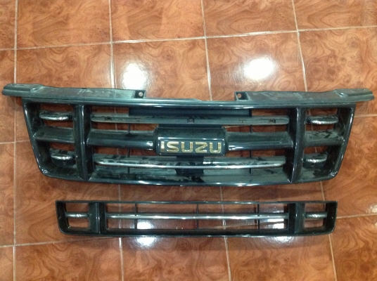 กระจังหน้า D max ครบชุด 2500