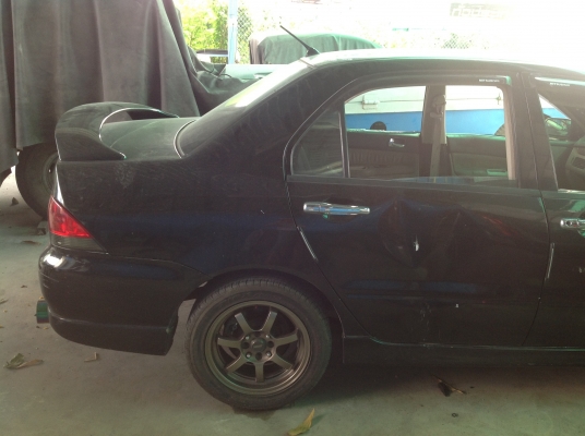 ท้ายตัดครบชุด Lancer 2005