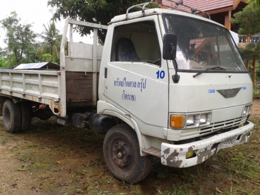 หกล้อIHNO KM 779 กะบะเหล็กยาว 5.50เมตรพร้อมใช้งาน