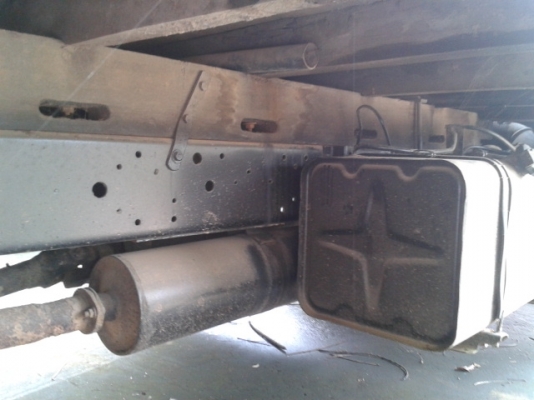 หกล้อ ISUZU ks130แรง เครืองดีมาก ยาว4.30เมตรสภาพพร้อมใช้ เอกสารทะเบียนลงเล่มแล้ว พร้อมโอน