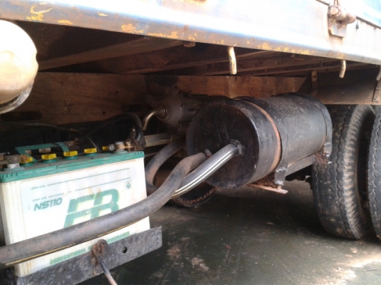 หกล้อ ISUZU ks130แรง เครืองดีมาก ยาว4.30เมตรสภาพพร้อมใช้ เอกสารทะเบียนลงเล่มแล้ว พร้อมโอน