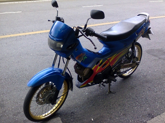 คาวาซากิ ลีโอ หนึ่งตำนานของ คาวาซากิ แรงเครื่องดี เอกสารครบ สนใจโทรเลยครับ