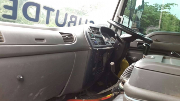 อีซูซุ เดคก้า 320 แรงม้า ปี 51