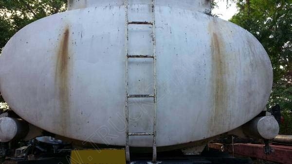 รถบรรทุกพ่วงแม่-ลูก บรรทุกของเหลว ยี่ห้อ HINO รุ่น FM227LA รถบรรทุกพ่วงแม่-ลูก บรรทุกของเหลว ยี่ห้อ HINO รุ่น FM227LA