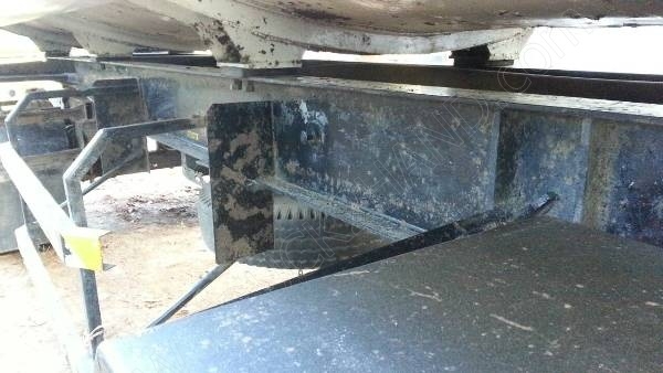 รถบรรทุกพ่วงแม่-ลูก บรรทุกของเหลว ยี่ห้อ HINO รุ่น FM227LA รถบรรทุกพ่วงแม่-ลูก บรรทุกของเหลว ยี่ห้อ HINO รุ่น FM227LA