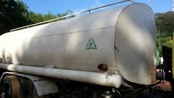 รถบรรทุกพ่วงแม่-ลูก บรรทุกของเหลว ยี่ห้อ HINO รุ่น FM227LA รถบรรทุกพ่วงแม่-ลูก บรรทุกของเหลว ยี่ห้อ HINO รุ่น FM227LA