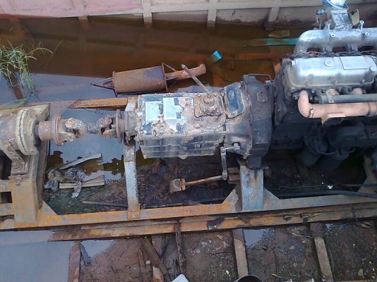 เรือดูดทราย เครื่องนิสสัน UD CW430  220 แรงม้า ปั้มดูดทราย 8 นิ้ว ดูดทรายได้แรง อย่างเต็มท่อ ๆ.มีทะเบียน.