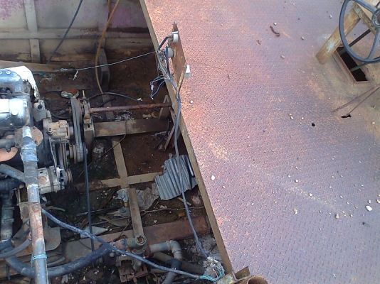 เรือดูดทราย เครื่องนิสสัน UD CW430  220 แรงม้า ปั้มดูดทราย 8 นิ้ว ดูดทรายได้แรง อย่างเต็มท่อ ๆ.มีทะเบียน.