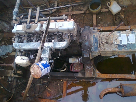 เรือดูดทราย เครื่องนิสสัน UD CW430  220 แรงม้า ปั้มดูดทราย 8 นิ้ว ดูดทรายได้แรง อย่างเต็มท่อ ๆ.มีทะเบียน.