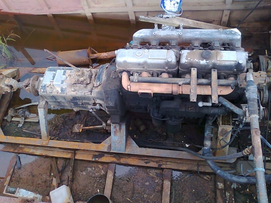 เรือดูดทราย เครื่องนิสสัน UD CW430  220 แรงม้า ปั้มดูดทราย 8 นิ้ว ดูดทรายได้แรง อย่างเต็มท่อ ๆ.มีทะเบียน.